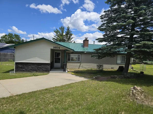 1604 Otsego Rd, Saint Helen, MI 48656
