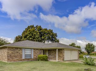 3753 Misty Meadow Dr, Fort Worth, TX 76133