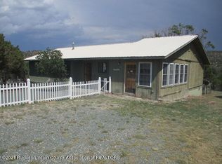 2048 State Highway 48, Capitan, NM 88316