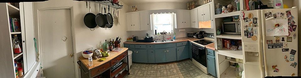 2nd image of 5943 Richard Pl