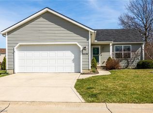 6239 Greenview Trl, North Ridgeville, OH 44039