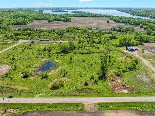 22101 Tri County Rd NE, Paynesville, MN 56362