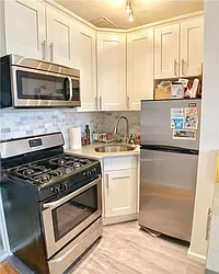 Rented by Century 21 Metropolitan