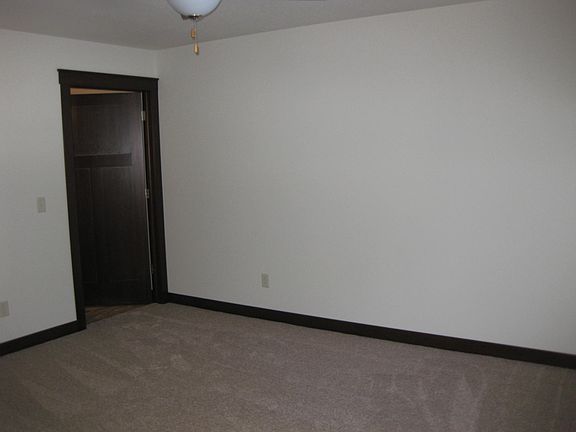 Entering MBR, with door to Master Bathroom