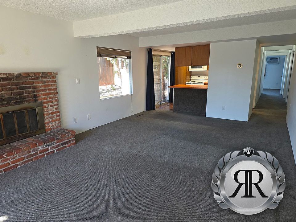 1st image of 226 1/2 N 37th Ave