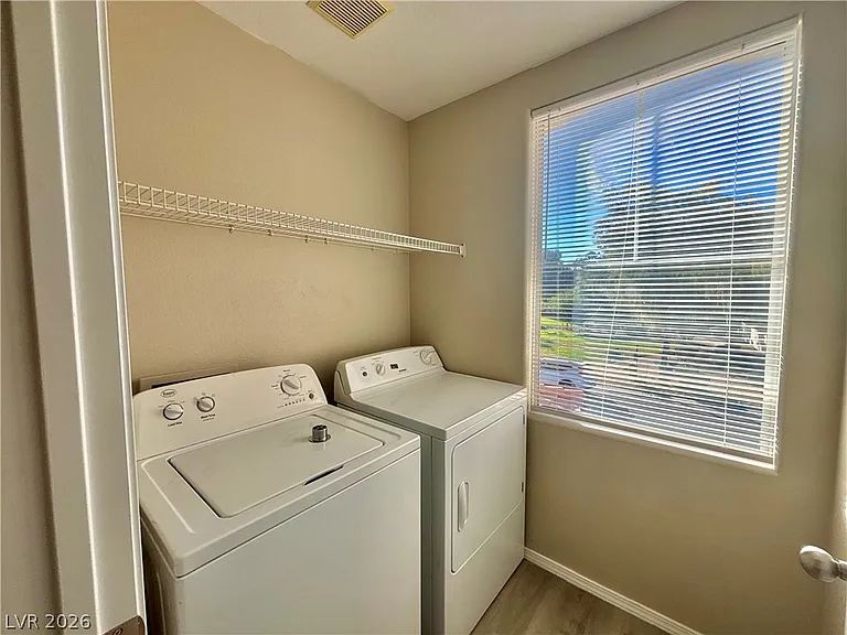 7432 Decoro St — Photo 29