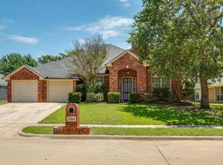 2908 Yukon Dr, Corinth, TX 76210
