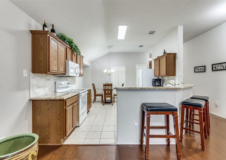 1st image of 4860 Ambrosia Dr #4860