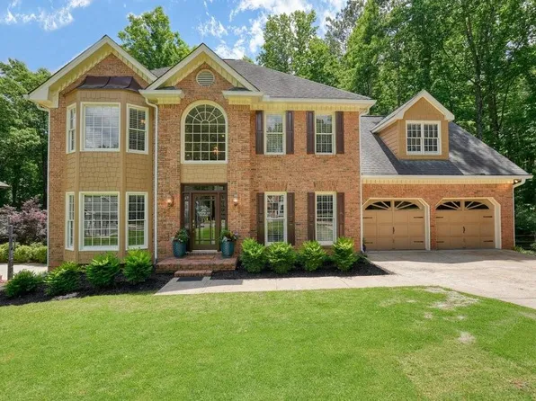 816 Bermuda Run, Woodstock, GA 30189
