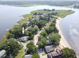 8 Monroe Pkwy, Wareham, MA 02571