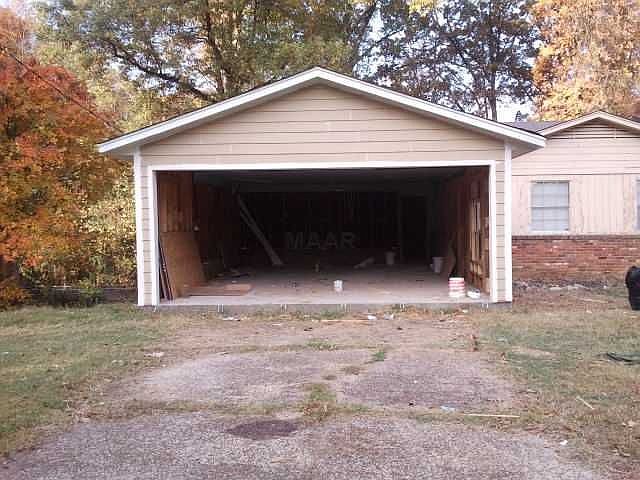 1st image of 4645 Quintell Ave