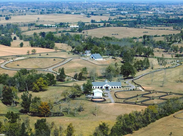 2519 McCracken Pike, Versailles, KY 40383