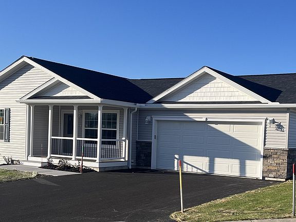 3rd image of 115 Woods Edge Dr #298