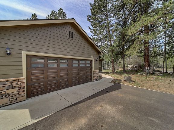 3rd image of 600 Woodlands Dr