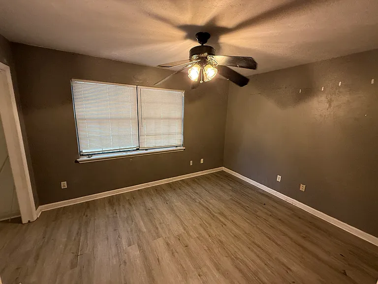 1336 Warrior Way — Photo 11