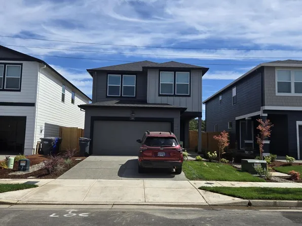 398 Reno St NE, Salem, OR 97301