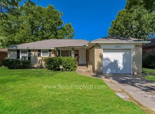 1823 Houghton Rd, Dallas, TX 75217