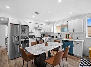 1256 W 37th St #1, Los Angeles, CA 90007