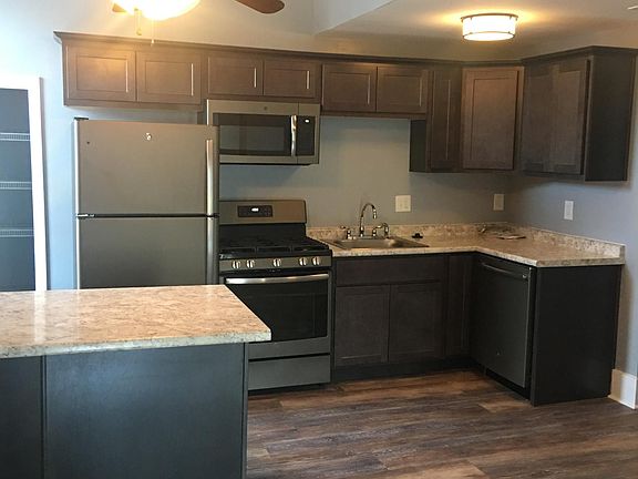 5th image of 2227 Sidney St Unit 2217