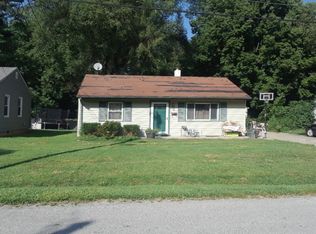 2410 NE Pursell Rd, Kansas City, MO 64118