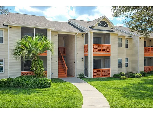 8112 Omaha Cir Photo 1