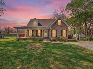 961 Fairlane Dr, Lewisburg, TN 37091