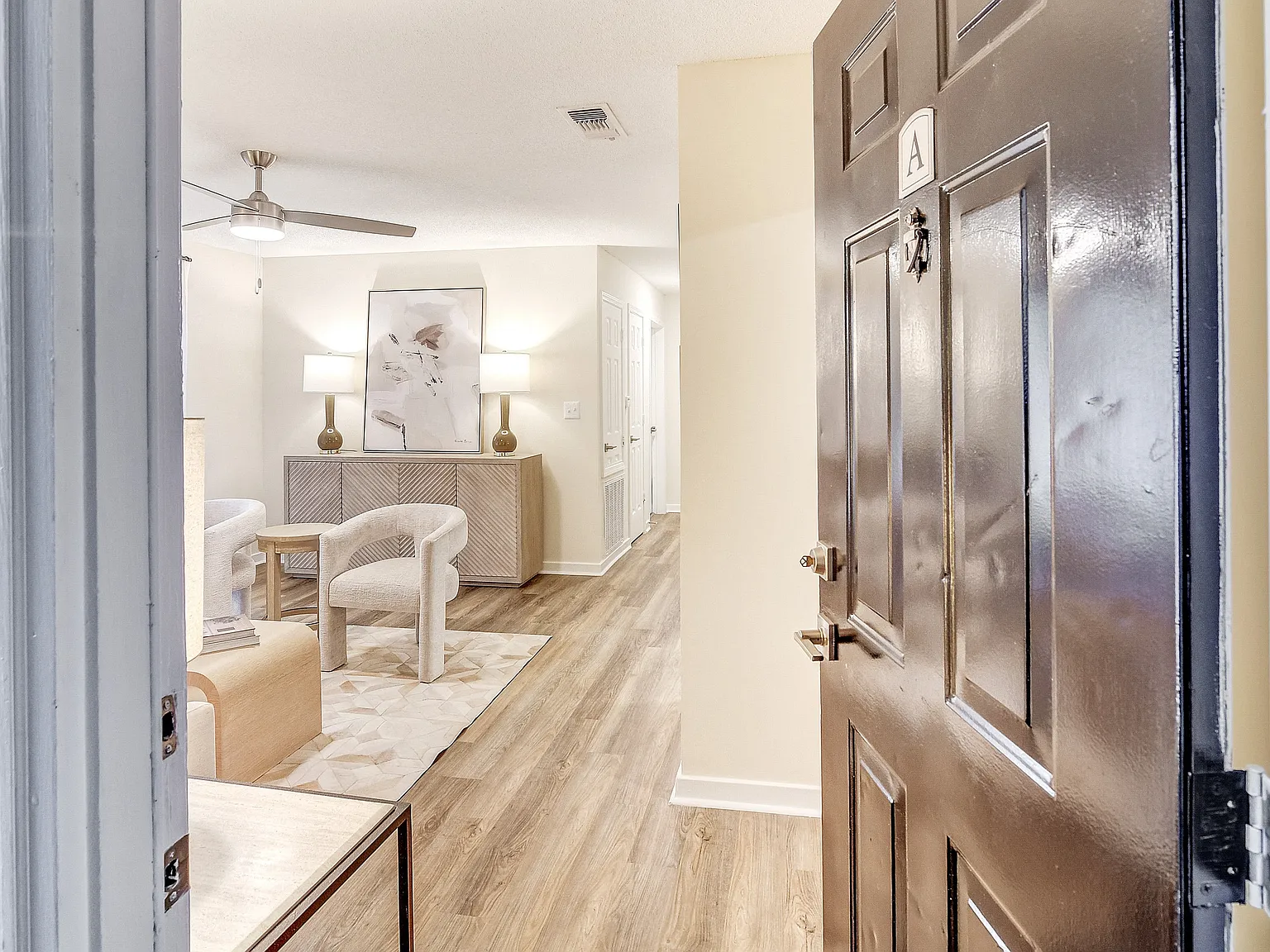 The Oliver Apartment Homes — Photo 4