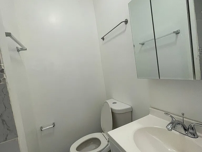 3009 W 19th St #3N — Photo 6