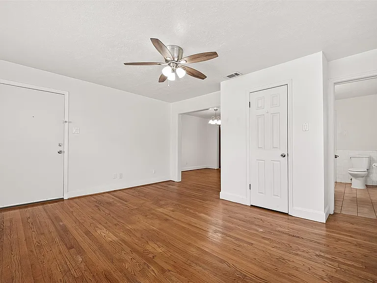 609 Cortlandt St #3 — Photo 7