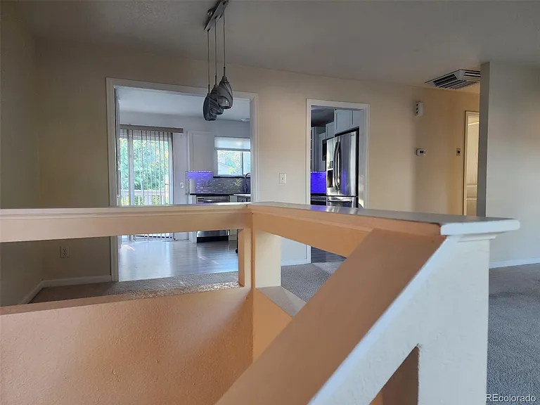 9225 Clermont Dr — Photo 11