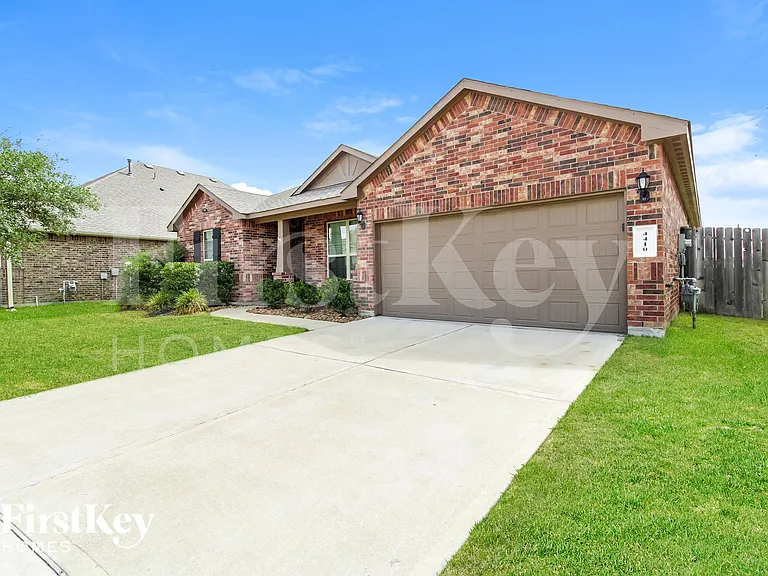 4410 Brenta Mountain Ln — Photo 3