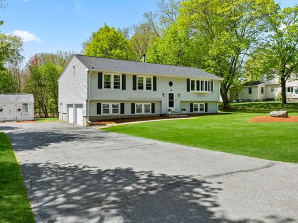 63-63 Currier St #A, Methuen, MA 01844