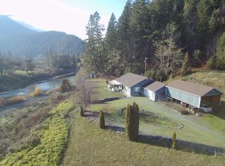1057 Moore Ranch Ln, Canyonville, OR 97417