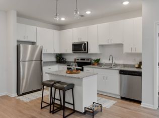 4540 Collins Rd #4425, Lansing, MI 48910