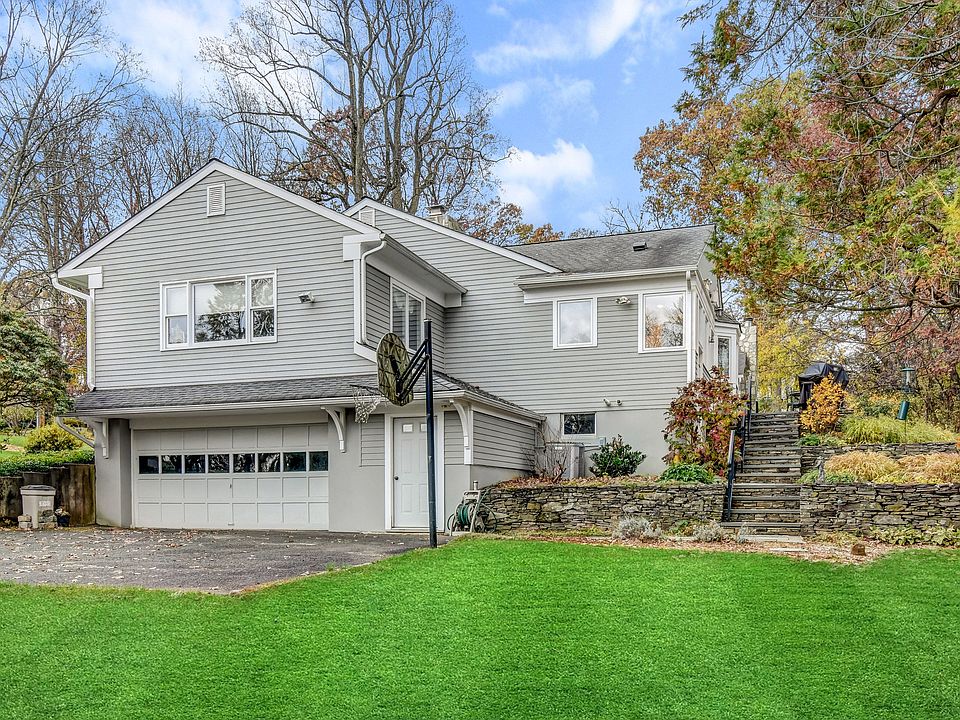2nd image of 60 Buxton Rd
