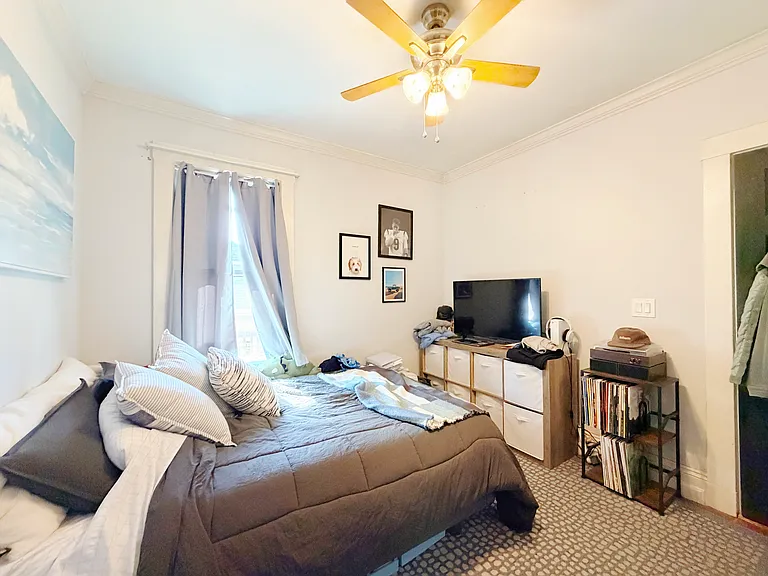 17 Pleasant St #3 — Photo 15