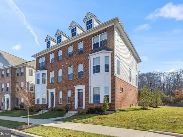 280 Buckeye Cir, La Plata, MD 20646