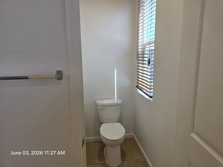 1816 Golden Willow Ave — Photo 12