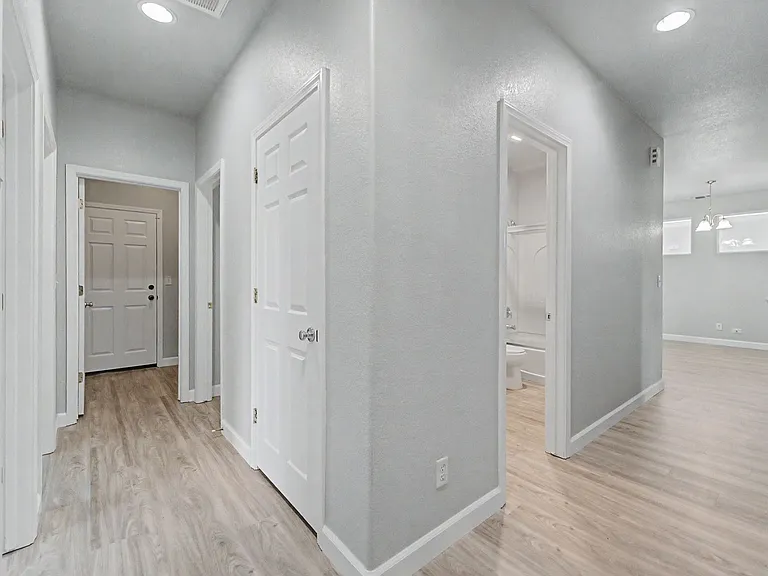 199 Mississippi Dr — Photo 11