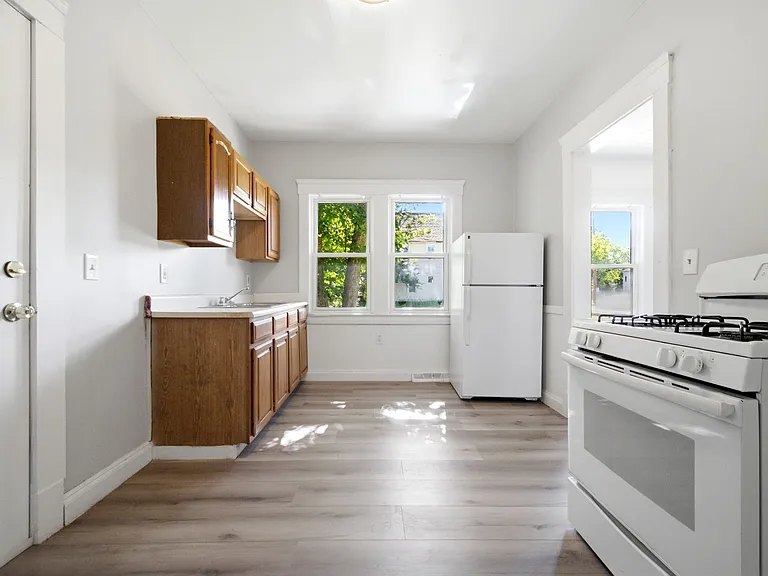 9707 Dickens Ave #1 — Photo 7