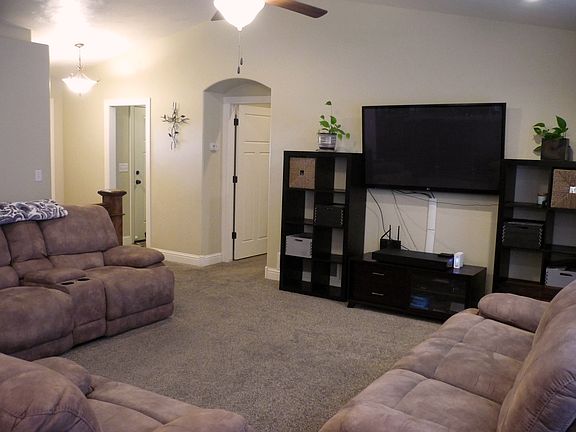 2nd image of 3886 N Shale Ave