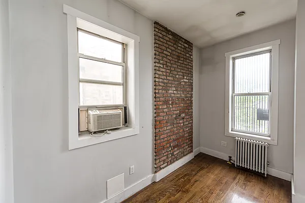 Rented by Nooklyn NYC LLC | media 27