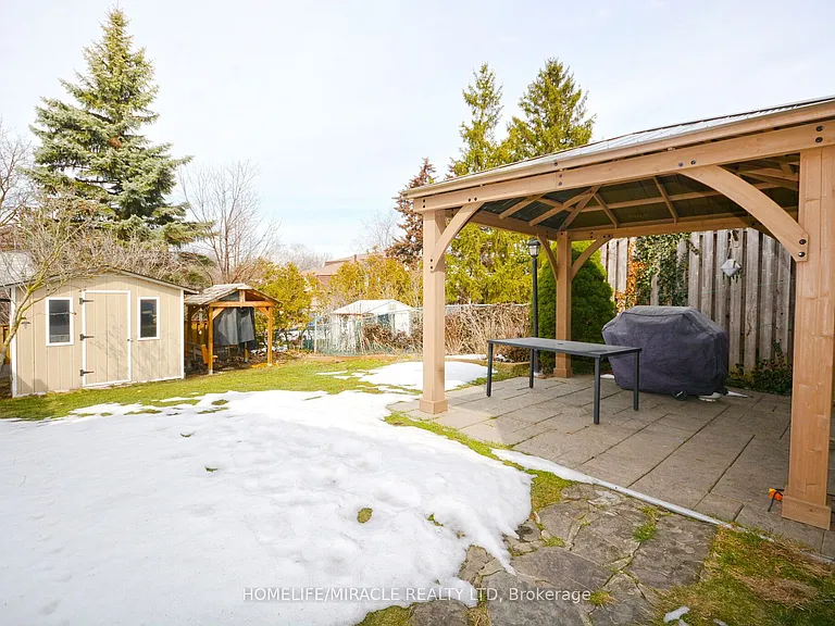 2335 Council Ring Rd — Photo 41