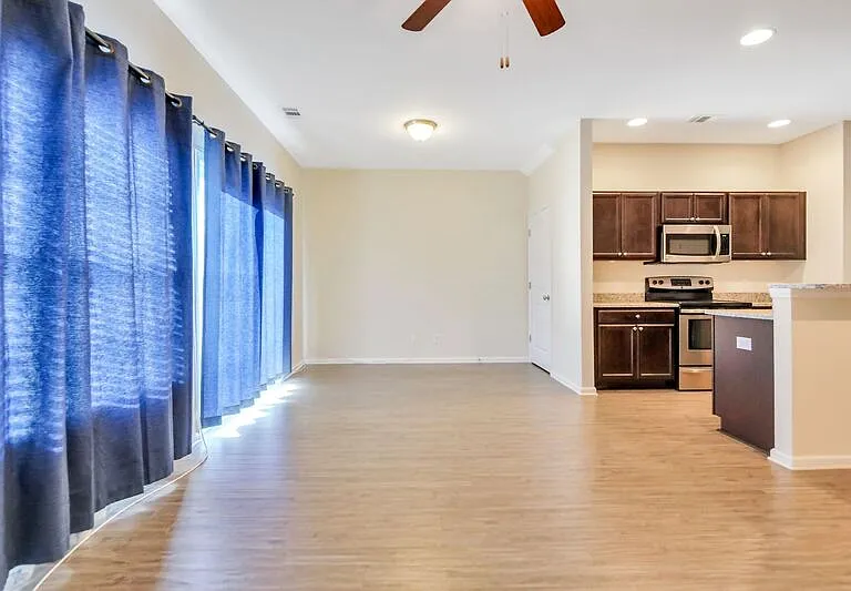 285 Cantle Dr — Photo 10
