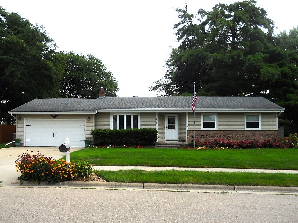 1st image of 1065 Tara Dr