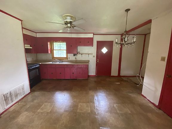 4th image of 1306 Bethune Dr