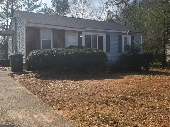 402 Springview Dr, Griffin, GA 30223