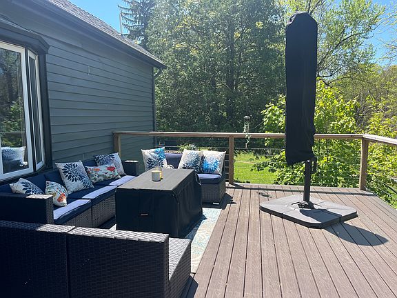Trex decking and beautiful, extra large shade umbrella