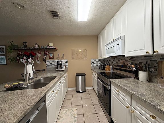 2nd image of 2428 E University Dr APT 807