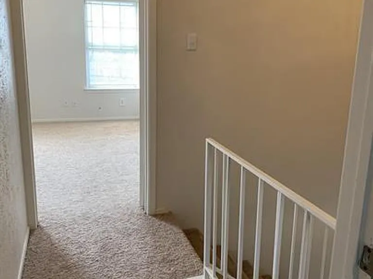 2739 Patricia Ln #2739 — Photo 8